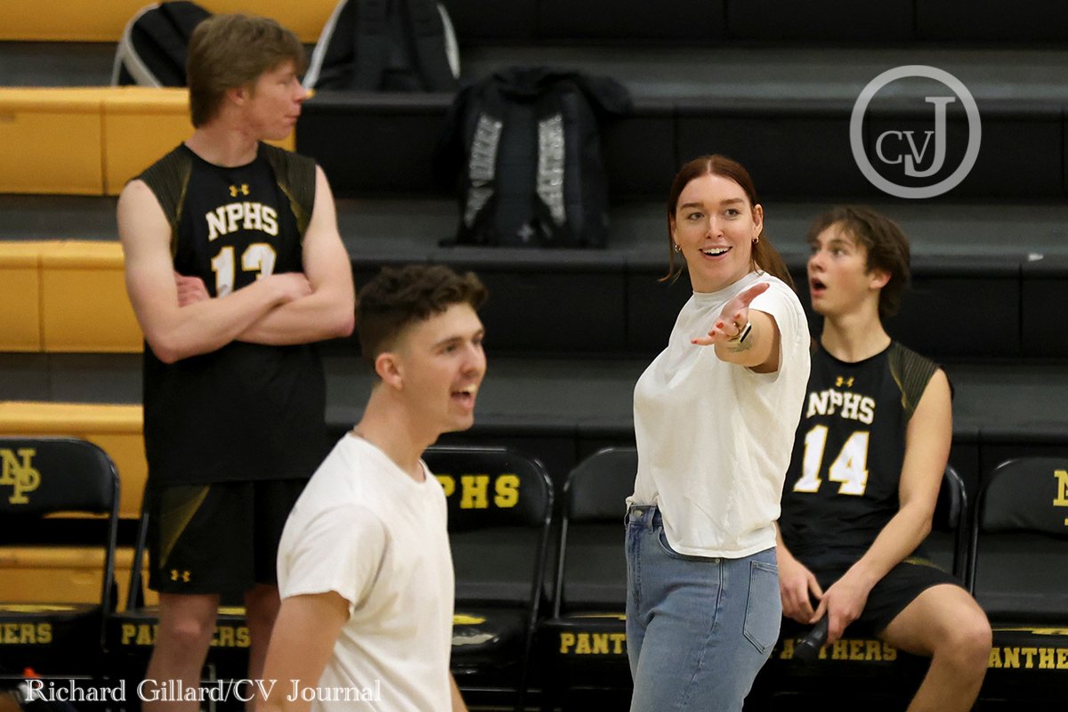 BOYS' VOLLEYBALL: Panther's Alumni Game, alumni vs varsity BOYS' VOLLEYBALL: Panther's Alumni Game, alumni vs varsity