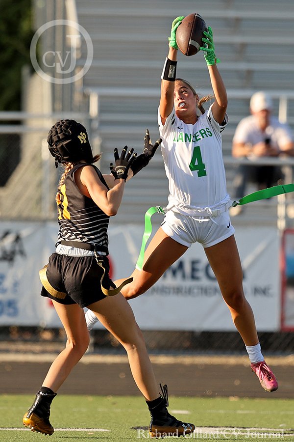 FLAG FOOTBALL: Thousand Oaks @ Newbury Park FLAG FOOTBALL: Thousand Oaks @ Newbury Park