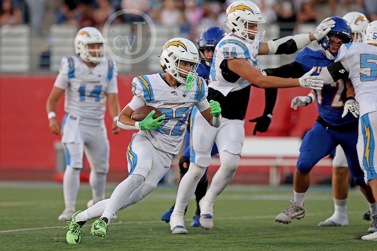 FOOTBALL: Agoura @ Westlake FOOTBALL: Agoura @ Westlake