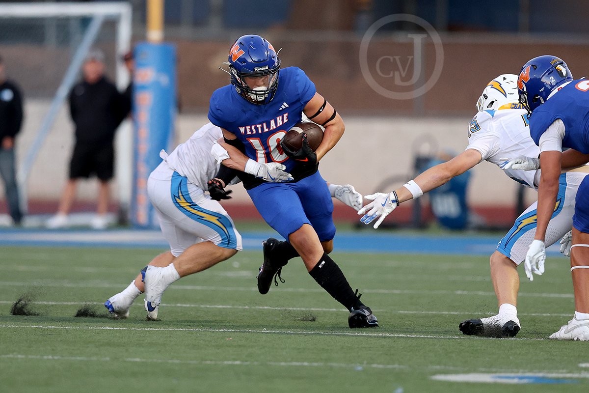 FOOTBALL: Agoura @ Westlake FOOTBALL: Agoura @ Westlake