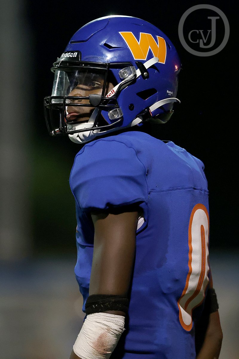 FOOTBALL: Agoura @ Westlake FOOTBALL: Agoura @ Westlake