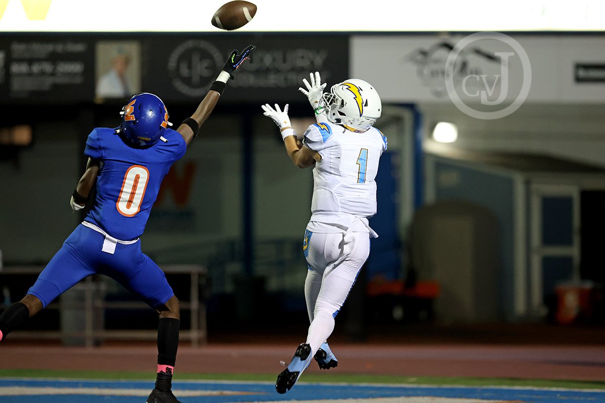 FOOTBALL: Agoura @ Westlake FOOTBALL: Agoura @ Westlake