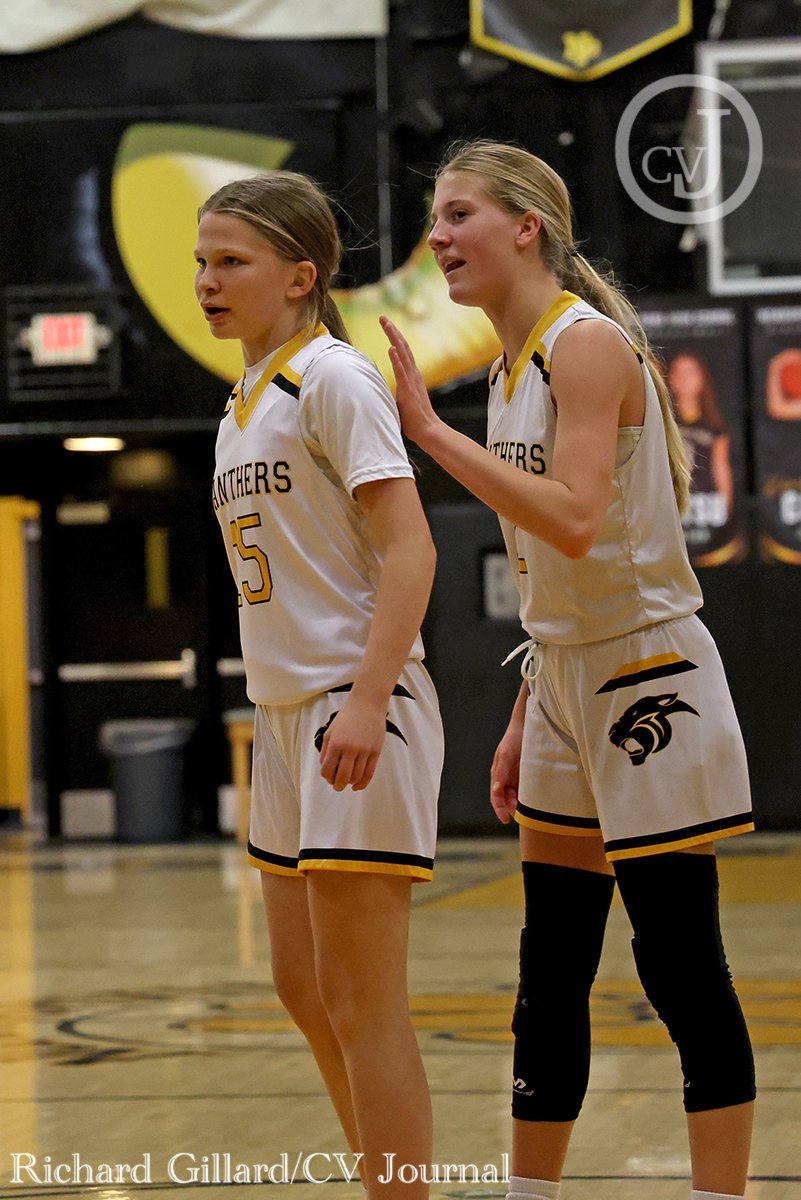 GIRLS' BASKETBALL: Agoura @ Newbury Park GIRLS' BASKETBALL: Agoura @ Newbury Park