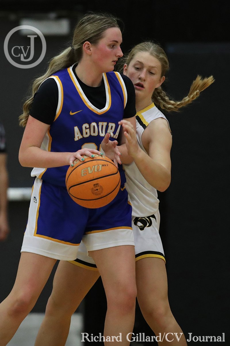GIRLS' BASKETBALL: Agoura @ Newbury Park GIRLS' BASKETBALL: Agoura @ Newbury Park