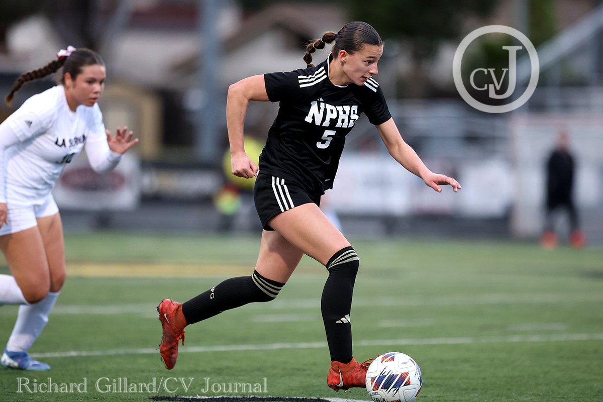 GIRLS' SOCCER: La Serna @ Newbury Park CIF Playoff Game GIRLS' SOCCER: La Serna @ Newbury Park CIF Playoff Game